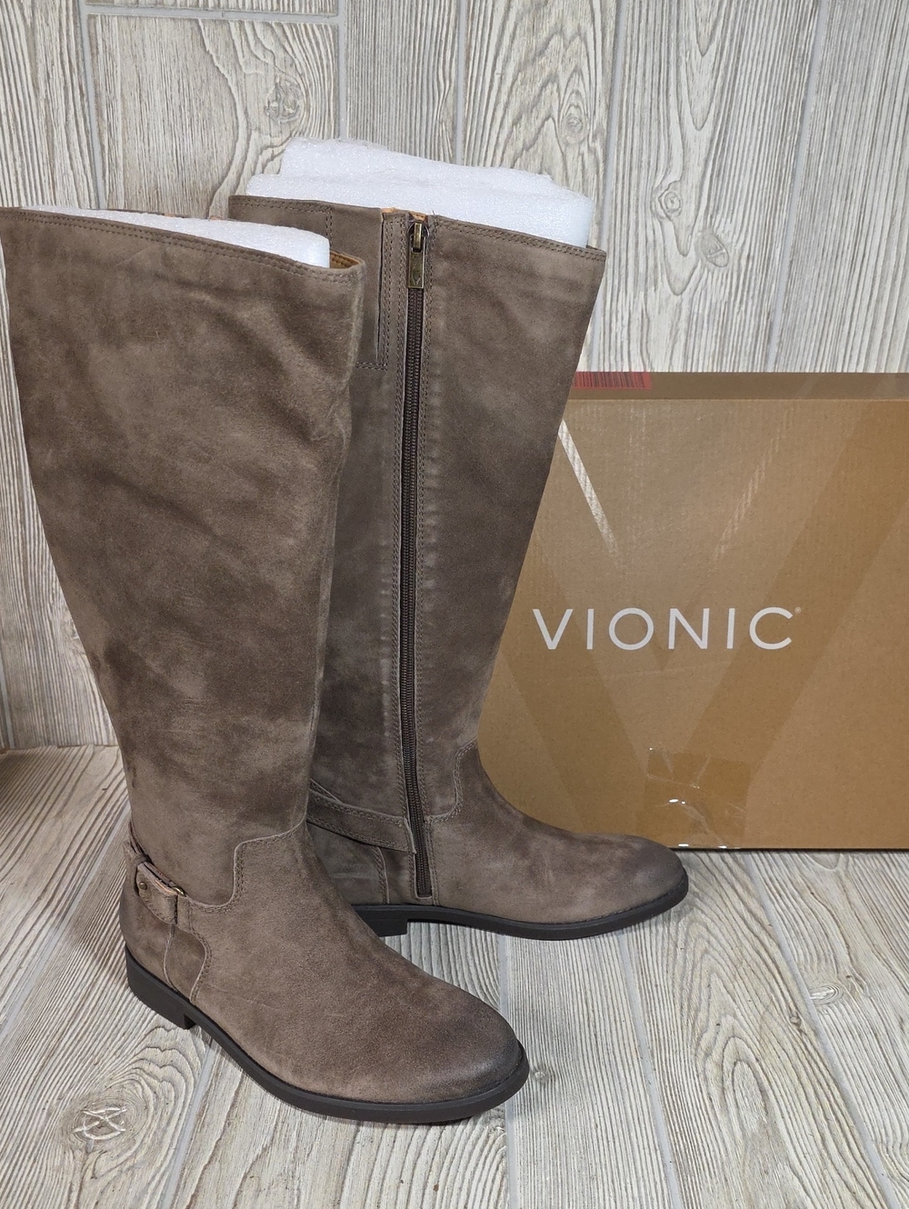 Vionic Rochelle Driftwood Suede Knee High Wide Calf Boots Womens Size 7.5WC NWT